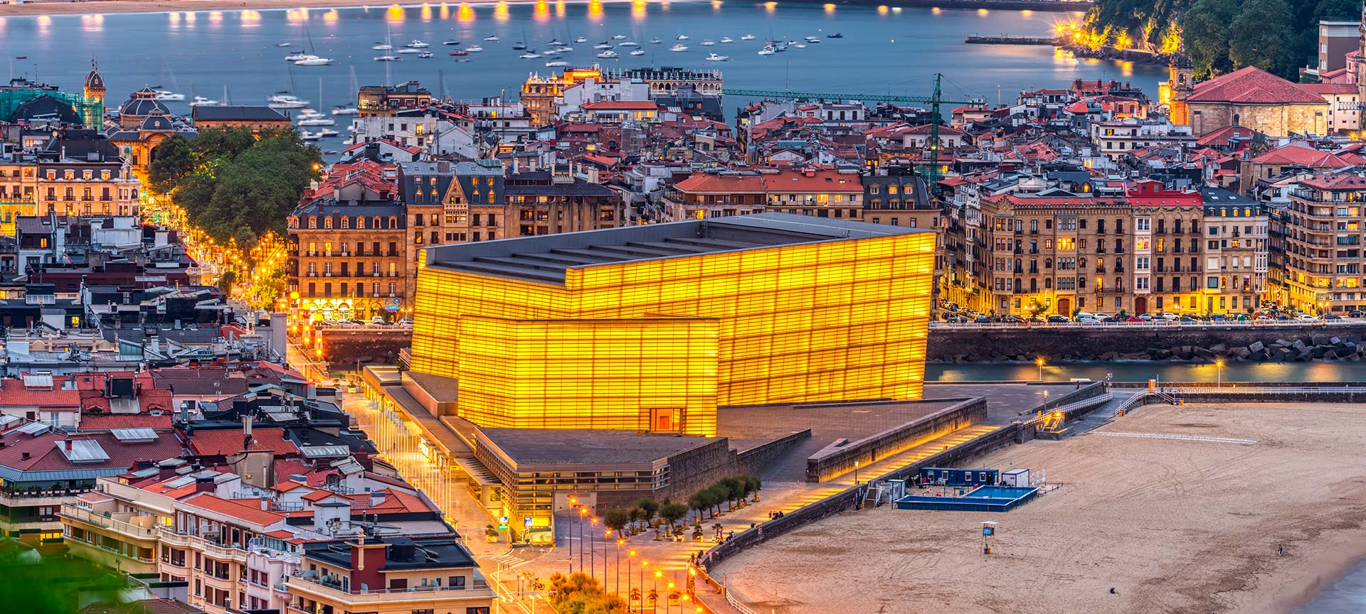 Kongresspalast und Konzertsaal Kursaal Kongresspalast und Konzertsaal Kursaal