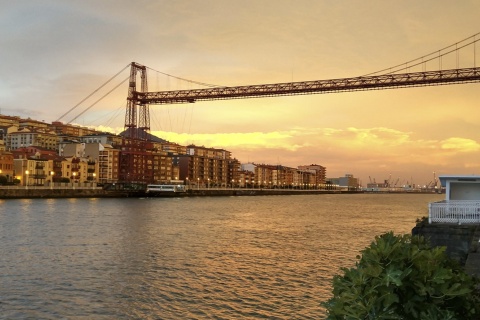 A famosa Ponte Bizkaia de Portugalete (Bizkaia, País Basco)