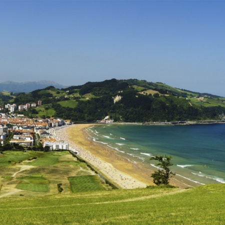 Imagem panorâmica de Zarautz (Gipuzkoa, País Basco)