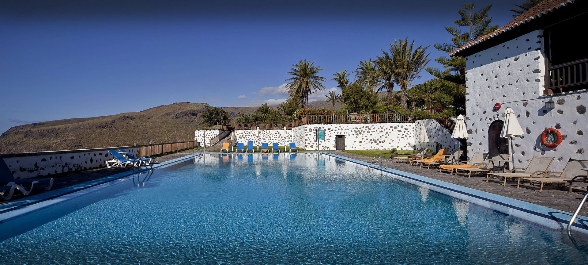 Piscina del Parador de La Gomera Piscina del Parador de La Gomera