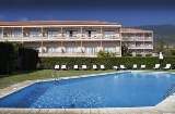 Exterior and swimming pool of the Parador de La Palma