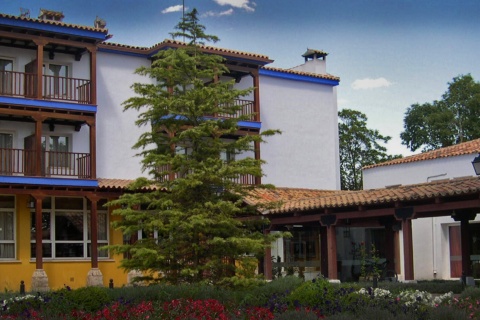 Parador de Manzanares の外観