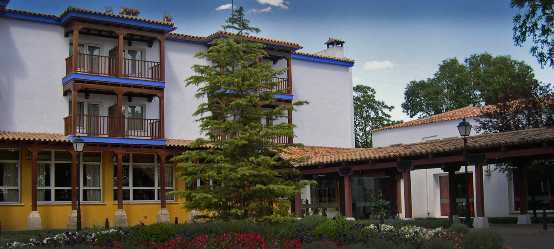 Veduta esterna del Parador de Manzanares Veduta esterna del Parador de Manzanares
