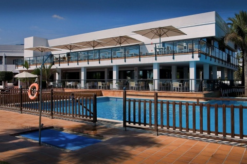 Swimming pool of the Parador de Mojácar