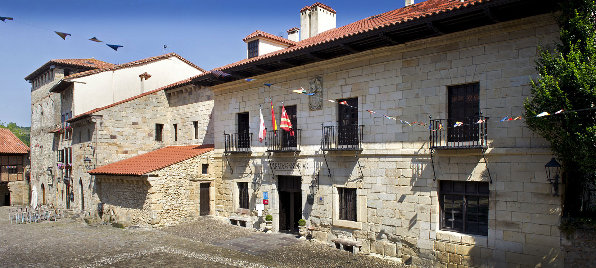 Exterior of the Parador de Santillana Gil Blas Exterior of the Parador de Santillana Gil Blas