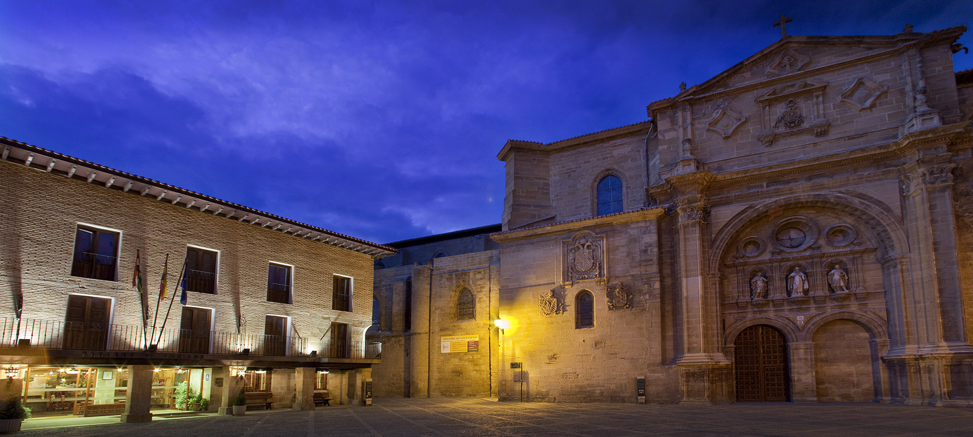 Vue extérieure du Parador de Santo Domingo de la Calzada Vue extérieure du Parador de Santo Domingo de la Calzada
