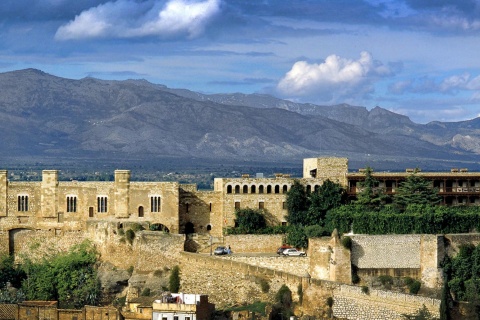 Vista externa do Parador de Tortosa