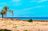 Praia de Arenales del Sol de Elche, em Alicante, Comunidade Valenciana