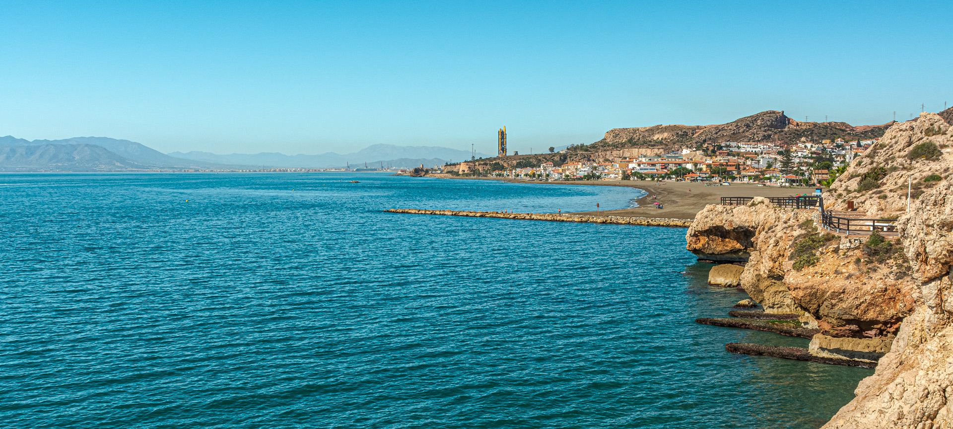 Cala del Moral de Rincón de la Victoria en Málaga, Andalucía Cala del Moral de Rincón de la Victoria en Málaga, Andalucía