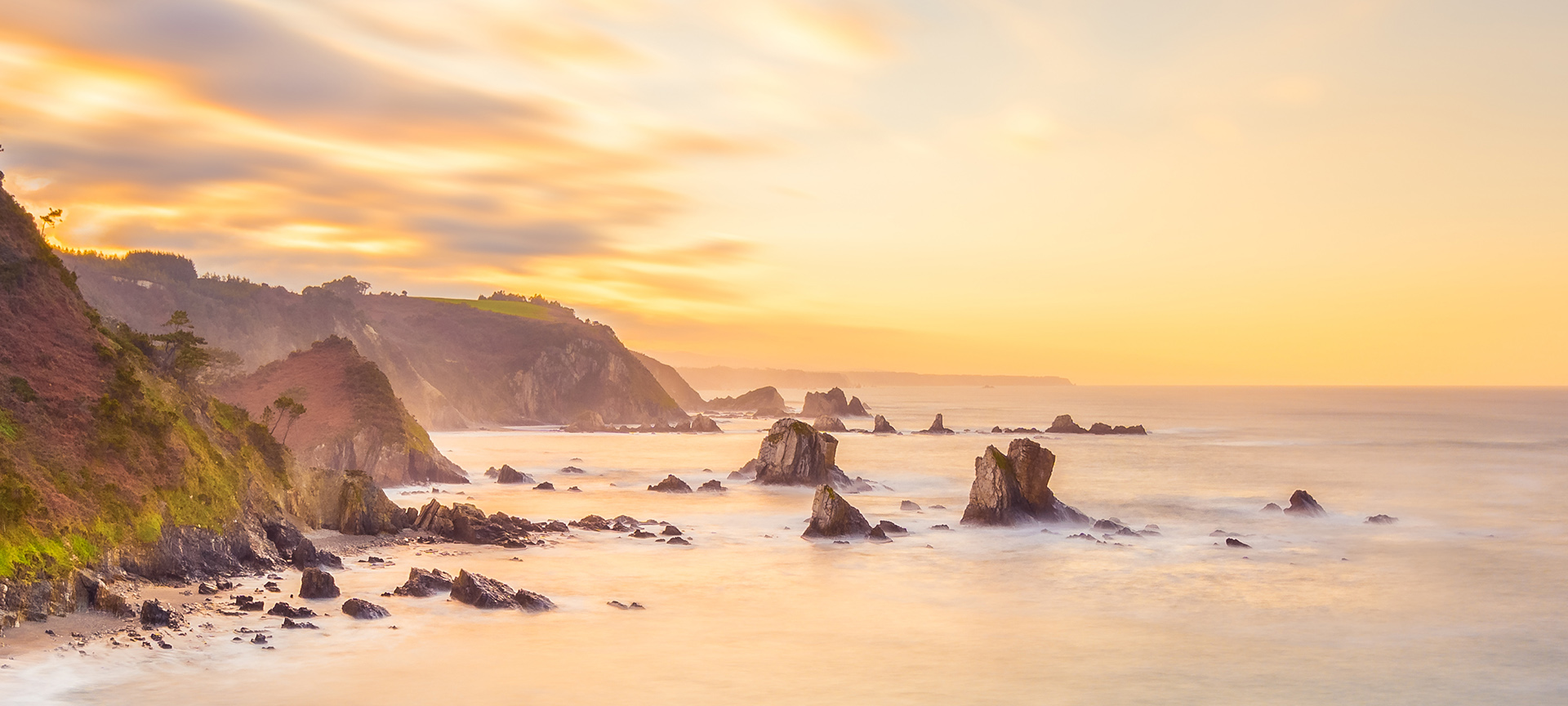 ビーチ:エル・シレンシオ, クディジェロ, アストゥリアス ビーチ:エル・シレンシオ, クディジェロ, アストゥリアス