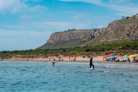 Plage de La Ermita à Santa Pola, dans la province d’Alicante, région de Valence