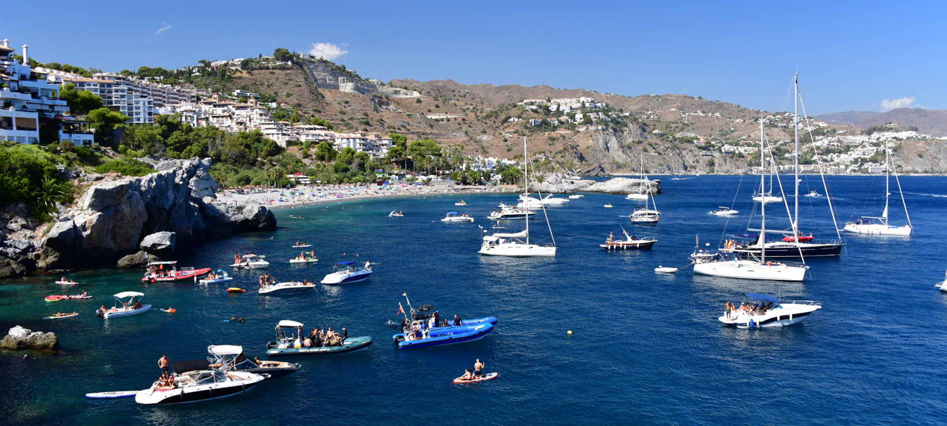 Strand Marina del Este in Almuñécar, Granada, Andalusien
