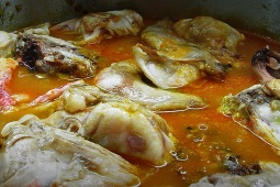 ウサギのソース煮