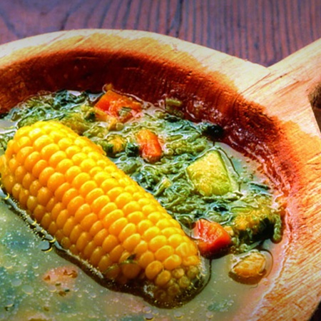 Густой суп «потахе-де-беррос» с кресс-салатом