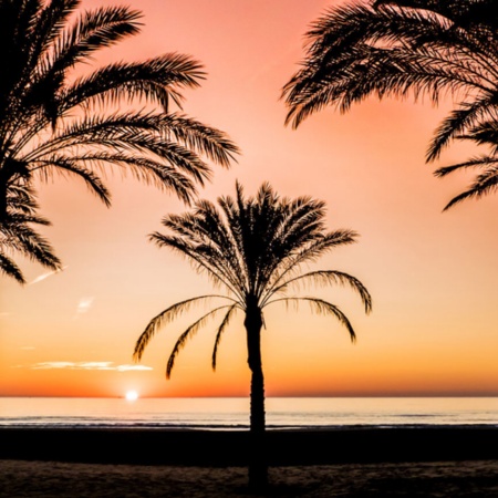 Wschód słońca na plaży Cullera, C. Valenciana