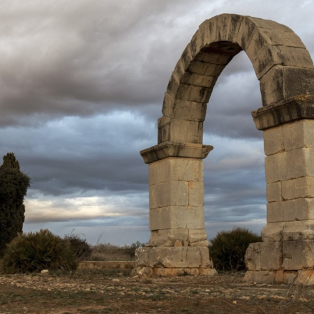 Arco romano de Cabanes (Castellón, Comunidade Valenciana)