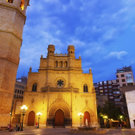 A Plaza Mayor de Castellón de la Plana (Castellón, Comunidade Valenciana)