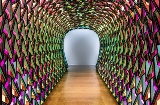 Œuvre « Tunnel pour dérouler le temps » d'Olafur Eliasson. Centre d'art Hortensia Herrero