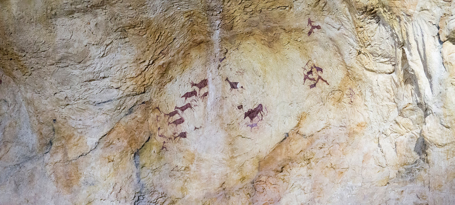 Dipinti del Museo Archeologico di Tirig Dipinti del Museo Archeologico di Tirig