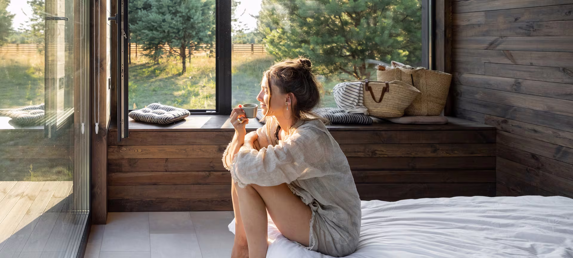 Tourist in sustainable rural accommodation