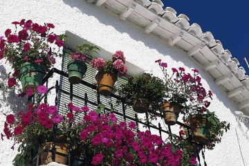 Particolare di un balcone di Capileira, nella zona di La Alpujarra (Granada, Andalusia)