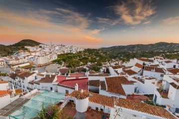 Vista de Frigiliana, en Málaga (Andalucía)