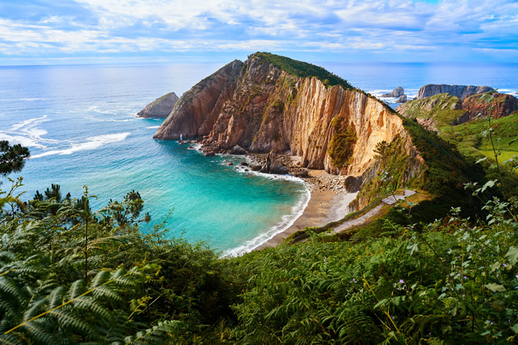 Playa del silencio en Cudillero. Asturias Playa del silencio en Cudillero. Asturias