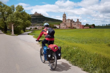  Ciclista en el Camino del Santiago