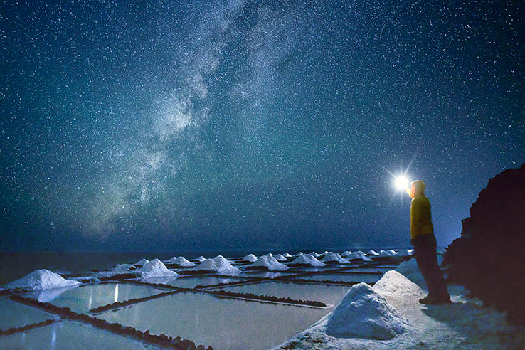 Astrotourismus in den Salinen von Fuencaliente auf La Palma, Kanarische Inseln Astrotourismus in den Salinen von Fuencaliente auf La Palma, Kanarische Inseln