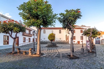 Plaza de San Francisco de Santa Cruz de la Palma en la Isla de La Palma, Islas Canarias