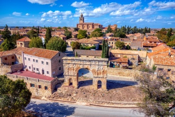 Vista de Medinacelli, em Soria (Castilla y León)