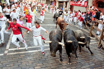 Corse dei tori alla festa di San Fermín di Pamplona (Navarra)