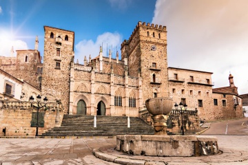 Mosteiro Real de Nossa Senhora de Guadalupe (Cárceres, Badajoz)