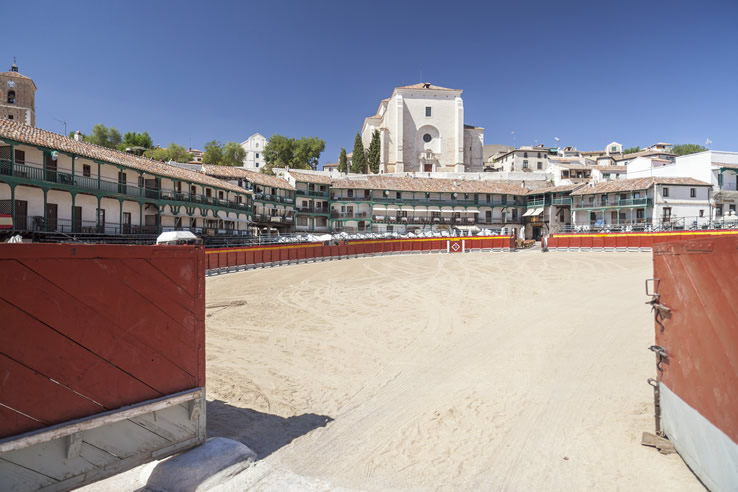 Plaza Mayor de Chinchón adaptada como praça de touros (Madri) Plaza Mayor de Chinchón adaptada como praça de touros (Madri)