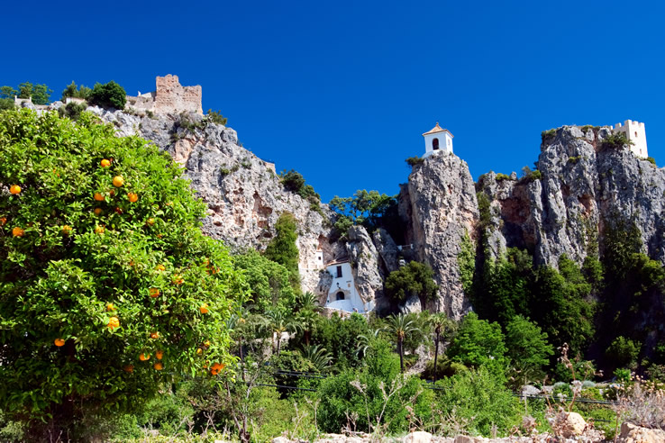 Widok na Guadalest, w Alicante (Wspólnota Walencka) Widok na Guadalest, w Alicante (Wspólnota Walencka)