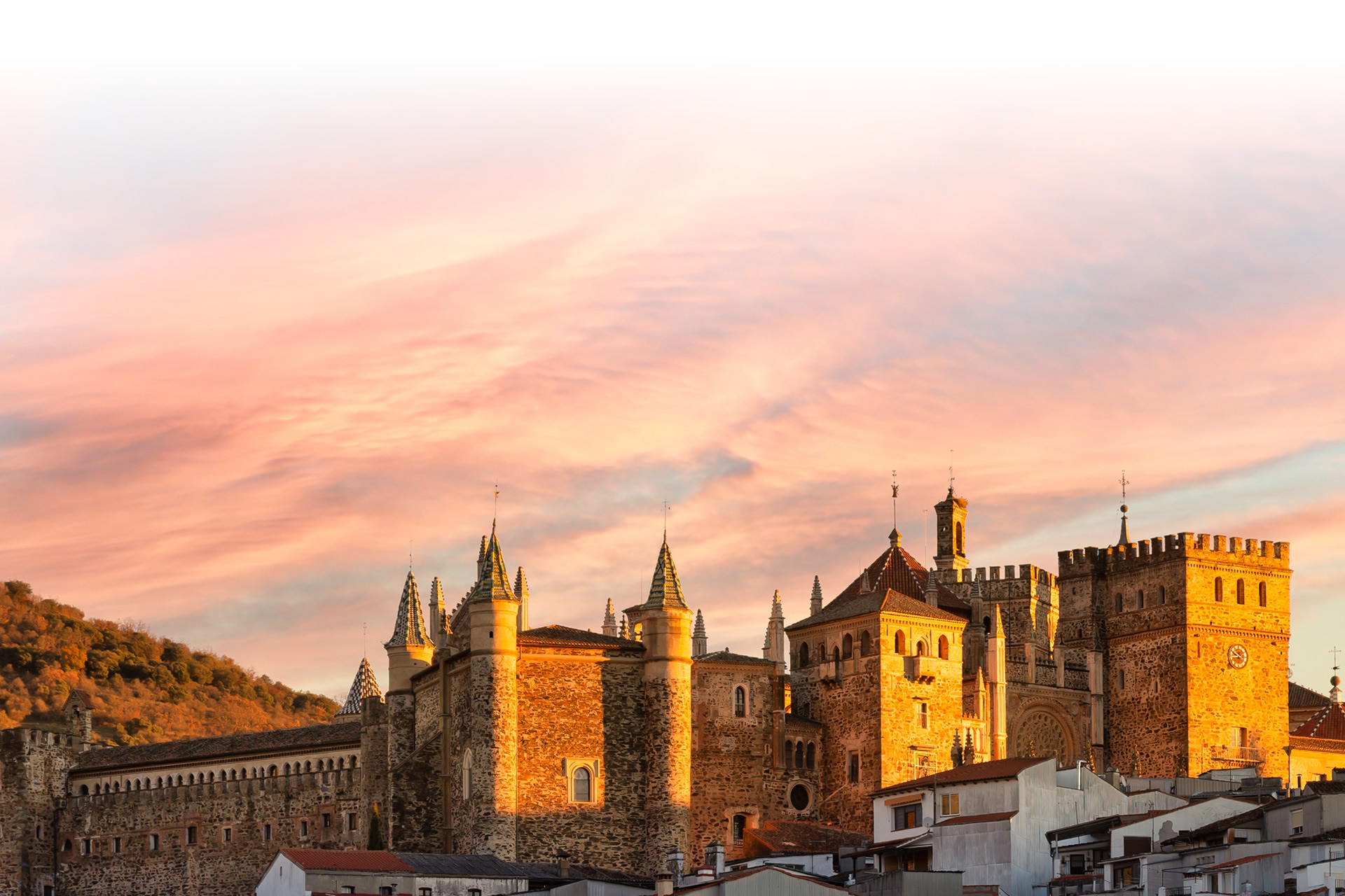 グアダルーペ（エクストレマドゥーラ州カセレス県）の聖母王立修道院