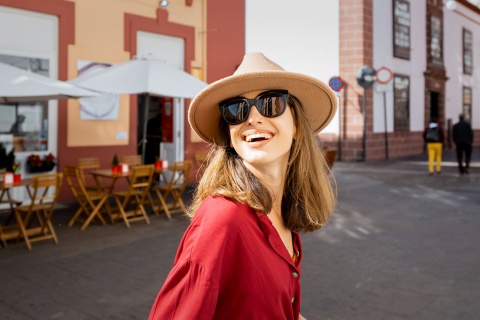 Turista a San Cristóbal de La Laguna, Tenerife, Isole Canarie