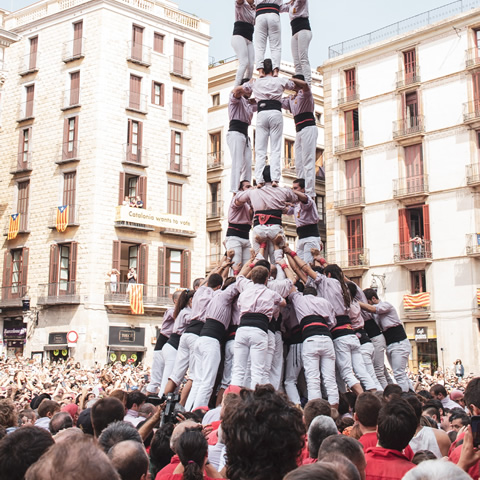 Кастельеры на празднике Ла-Мерсе (Барселона)