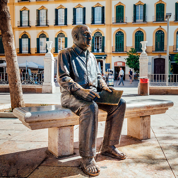 Statue of Picasso in Malaga