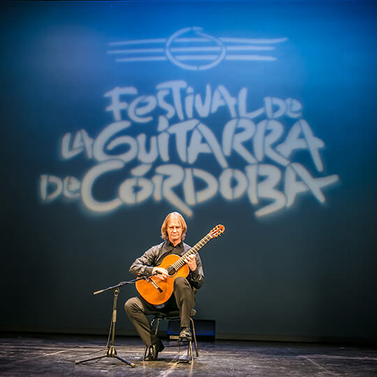 David Russel lors du Festival de la guitare de Cordoue