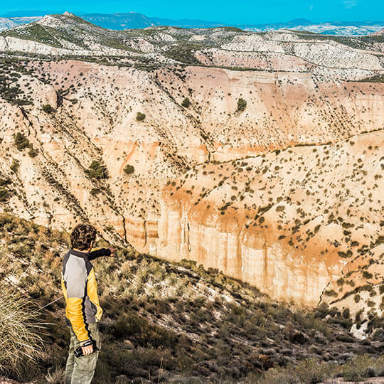 Hoyas de Guadix en el Geoparque de Granada, en Andalucía