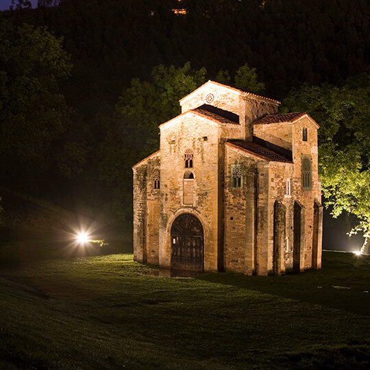  Kirche San Miguel de Lillo, Oviedo