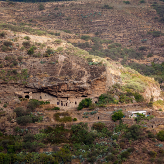 Blick auf die prähistorische Siedlung Risco Caído auf Gran Canaria, Kanarische Inseln