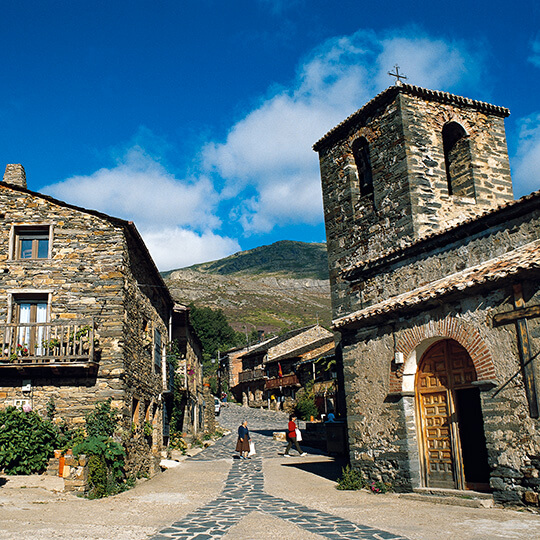 Черные деревни в Вальверде-де-лос-Арройос, Гвадалахара (Кастилия—Ла-Манча)