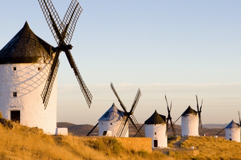Windmühlen in Consuegra in Toledo, Kastilien-La Mancha