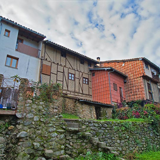 Häuser im Jugenviertel von Hervás. Cáceres. Extremadura