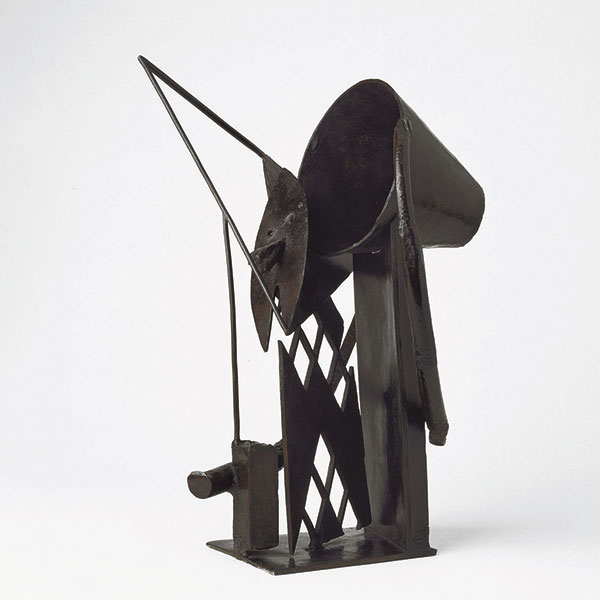 Exhibition Julio González, Pablo Picasso and the dematerialisation of sculpture. Julio González The Harlequin / Pierrot or Columbina, c. 1930 Cast bronze, 43 × 30 × 30 cm IVAM Institut Valencià d'Art Modern, Generalitat Donation C. Martínez and V. Grimminger, Paris 1993.038.049 Exhibition Julio González, Pablo Picasso and the dematerialisation of sculpture. Julio González The Harlequin / Pierrot or Columbina, c. 1930 Cast bronze, 43 × 30 × 30 cm IVAM Institut Valencià d'Art Modern, Generalitat Donation C. Martínez and V. Grimminger, Paris 1993.038.049