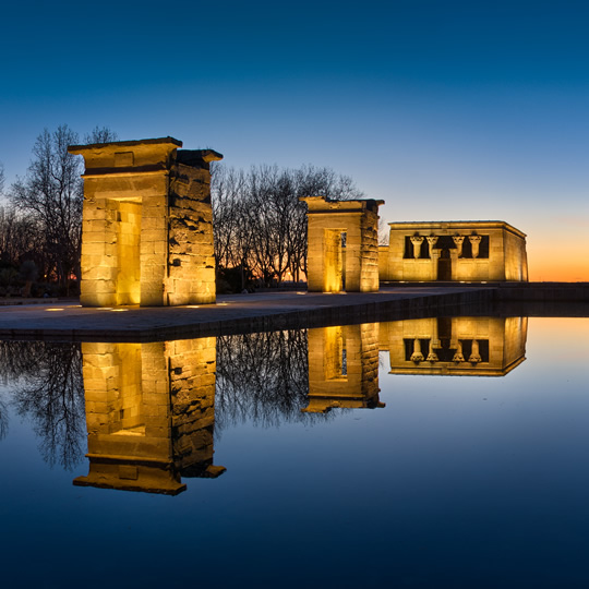 Vista del Tempio di Debod al tramonto, Madrid