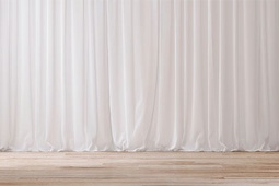 Balenciaga. Cortinas Blancas