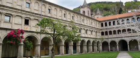 Монастырь Санто-Эстево, Рибейра-Сакра